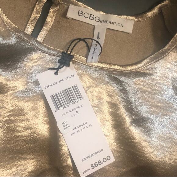 BCBGeneration Metallic Top - Picture 6 of 6
